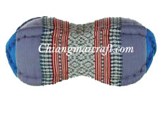 Bowtie shaped neck support cushions 