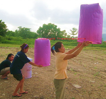 colour sky lantern